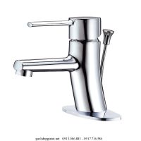 Vòi chậu lavabo nóng lạnh Caesar B301C